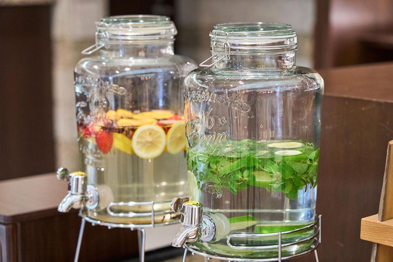 Hotel Granvia Wakayama Ngoại thất bức ảnh Infused water