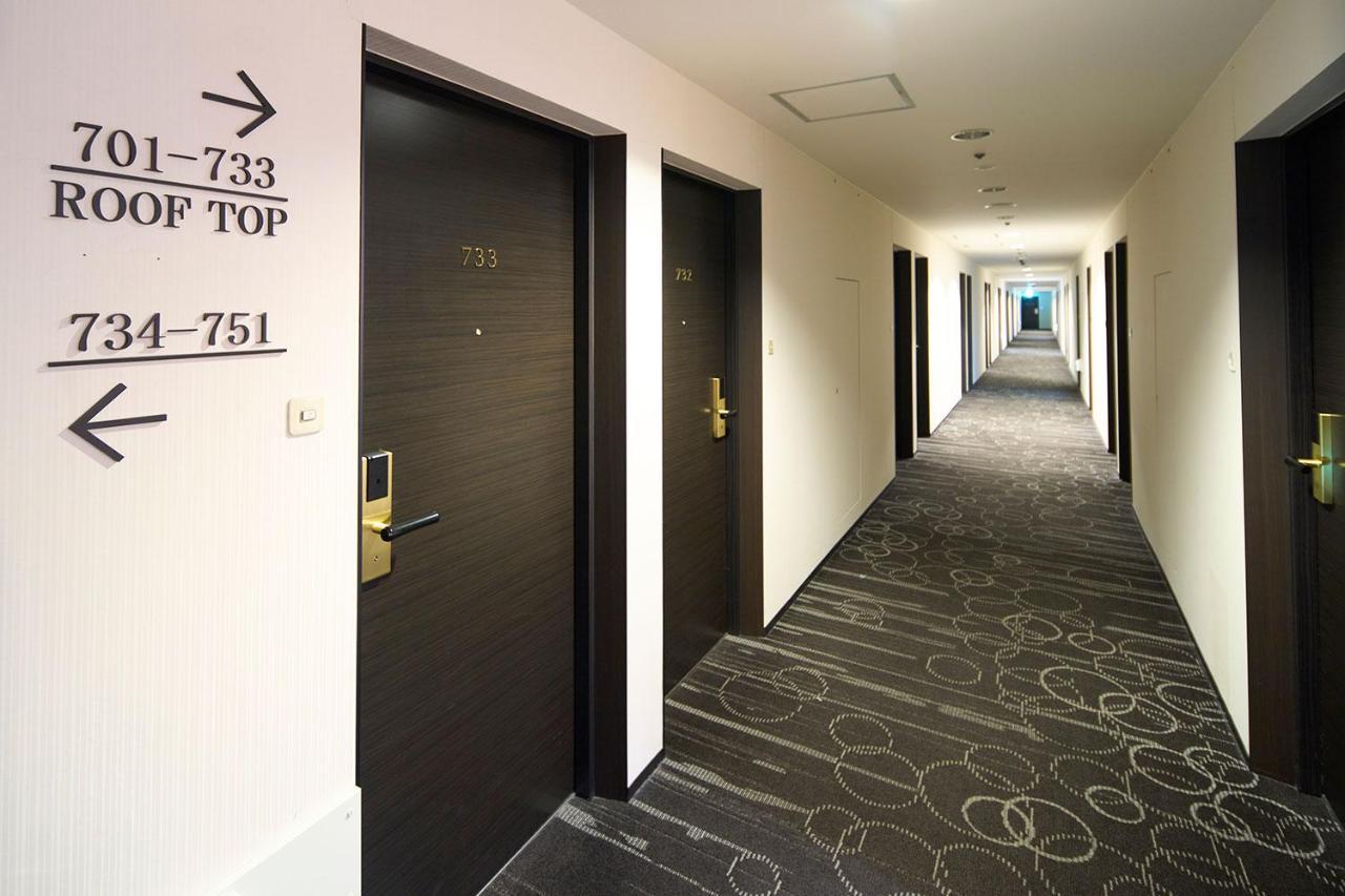 Hotel Granvia Wakayama Ngoại thất bức ảnh A typical hotel corridor